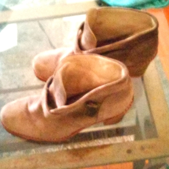 Booties - Picture 6 of 6